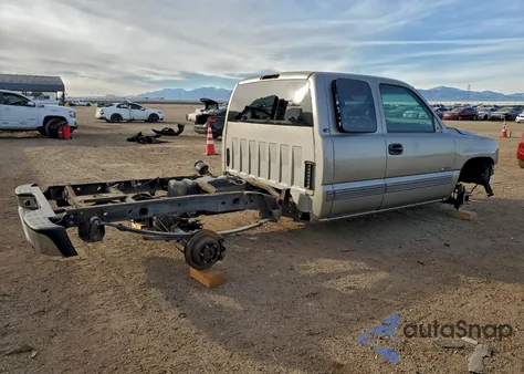 2002 Chevrolet Silverado C1500 z USA, uszkodzony, nr VIN 2GCEC19V721407967